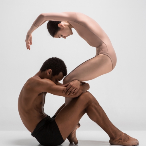 PAS DE DEUX